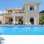 Bayside Concha House - Beachfront Oasis With Heated Pool Плайя-Онда