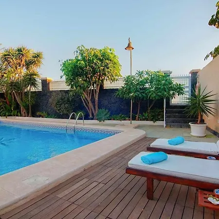La Concha Beachfront Heated Pool *